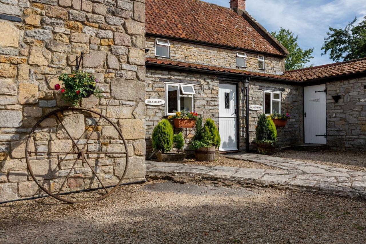 Middlewick Holiday Cottages Glastonbury Exterior photo